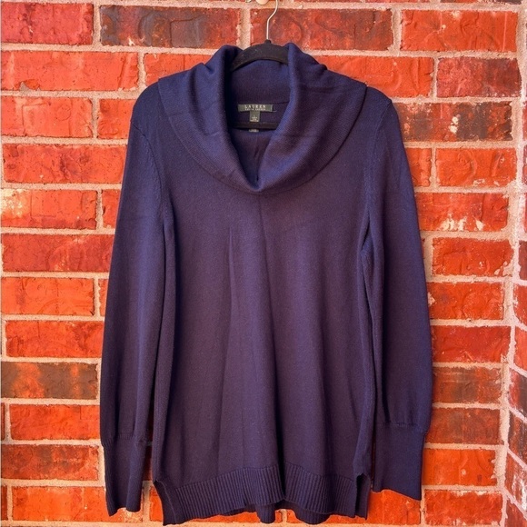 Laure Ralph Lauren Womens Large Navy Wool Blend Turtleneck Sweater Button Sleeve - Picture 8 of 8